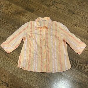WOMENS BUTTON DOWN
